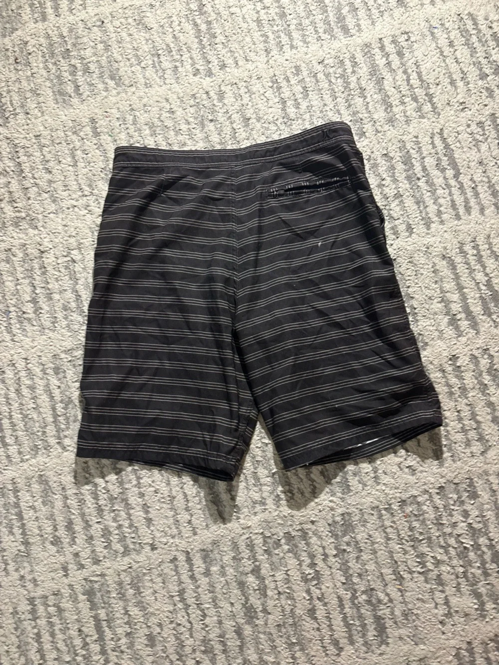 Hurley black striped